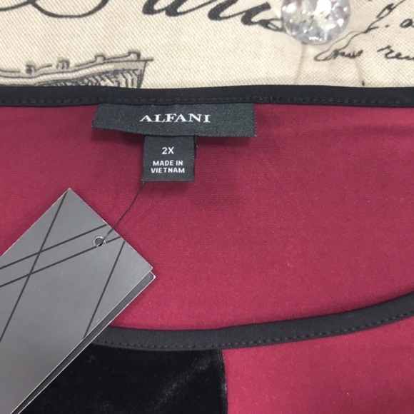 Alfani Plus Size Colorblocked Asymmetrical Tunic - Picture 4 of 4